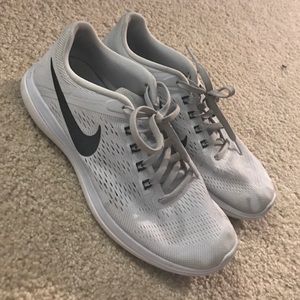 Nike Run Flex 2016 women’s size 6.5 gray